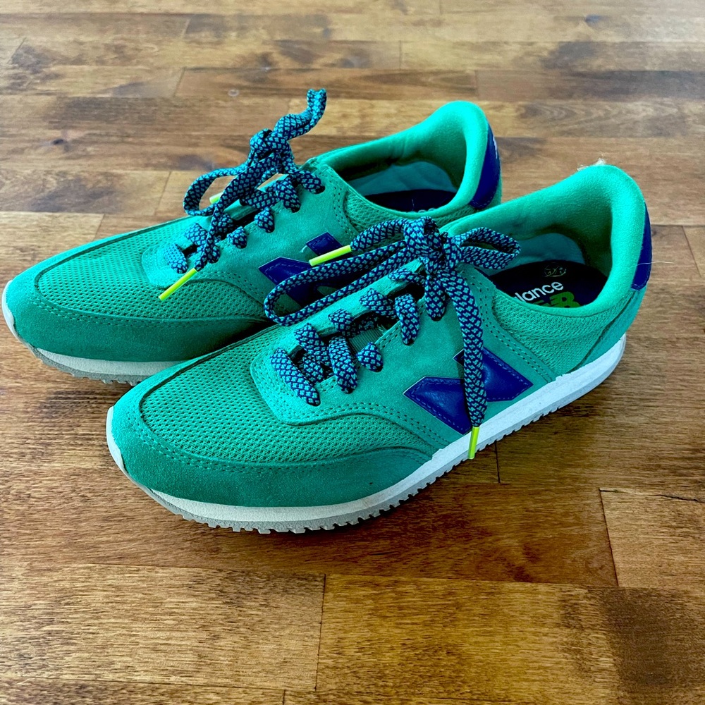 New Balance Comp 100 Kelly Green sneakers